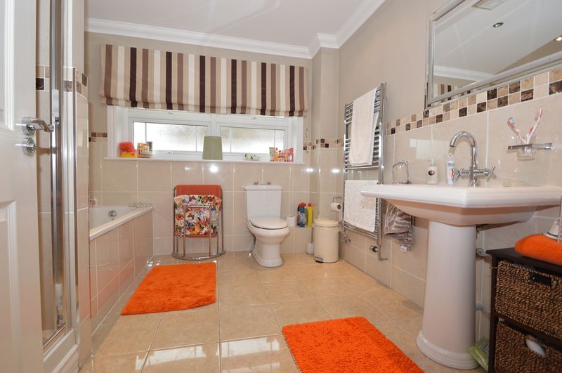 Highbank Mews 2 – highbankmews2f.jpg